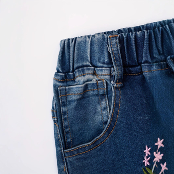 Νέο παντελόνι τζιν All-match με κέντημα και φιόγκο σε ίσια γραμμή
