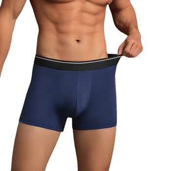 Užsienio prekybos didelių dydžių vyriški apatiniai iš grynos medvilnės, kvėpuojančios, 100 % medvilnės, bokseriai. Grynos medvilnės, bokseriai iš vyriškų, madingų, tarpvalstybinių drabužių.