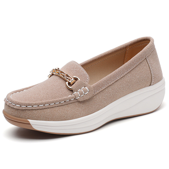 Dámske topánky stredného veku s hrubou podrážkou, cezhraničné jarné a jesenné topánky pre matky stredného veku s klinovým podpätkom a mäkkou podrážkou, pohodlné ploché mokasíny