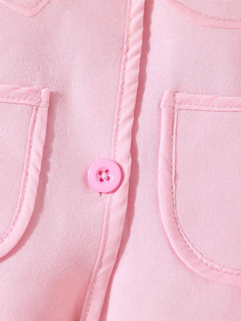 Jesenski i zimski kaput za djevojčice u jednoj boji s kapuljačom i jednim redom kopčanja s džepovima