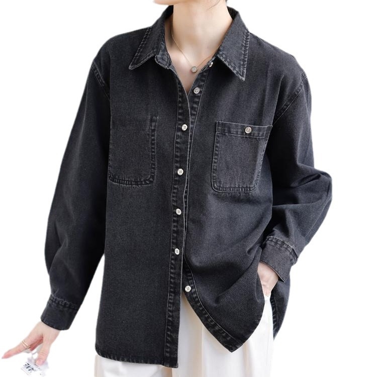 Dámska čierna džínsová košeľa, ležérna splývavá bunda s ochranou proti slnku, tenký top s dlhým rukávom