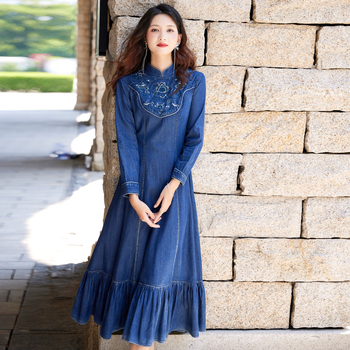 Jarné 2025 Nové vintage vyšívané džínsové šaty Elegantné úzke šaty s rybím chvostom 82533