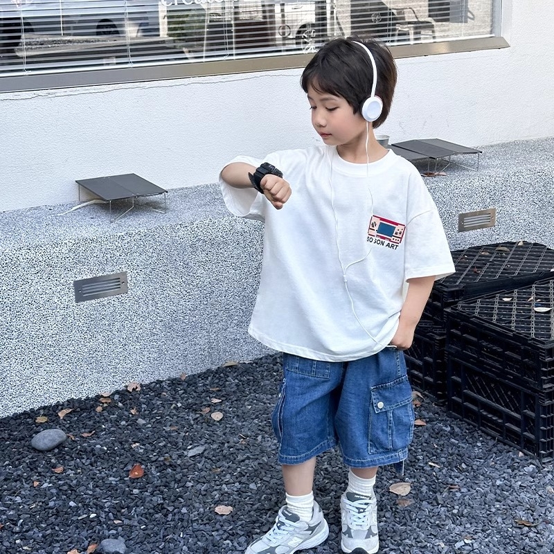 Детско облекло Детска тениска с къс ръкав за момчета Бяла тениска Бебешки топ 2024 Лято Нова Свободна Ежедневна Тениска с Половин Ръкав за Малки Момчета