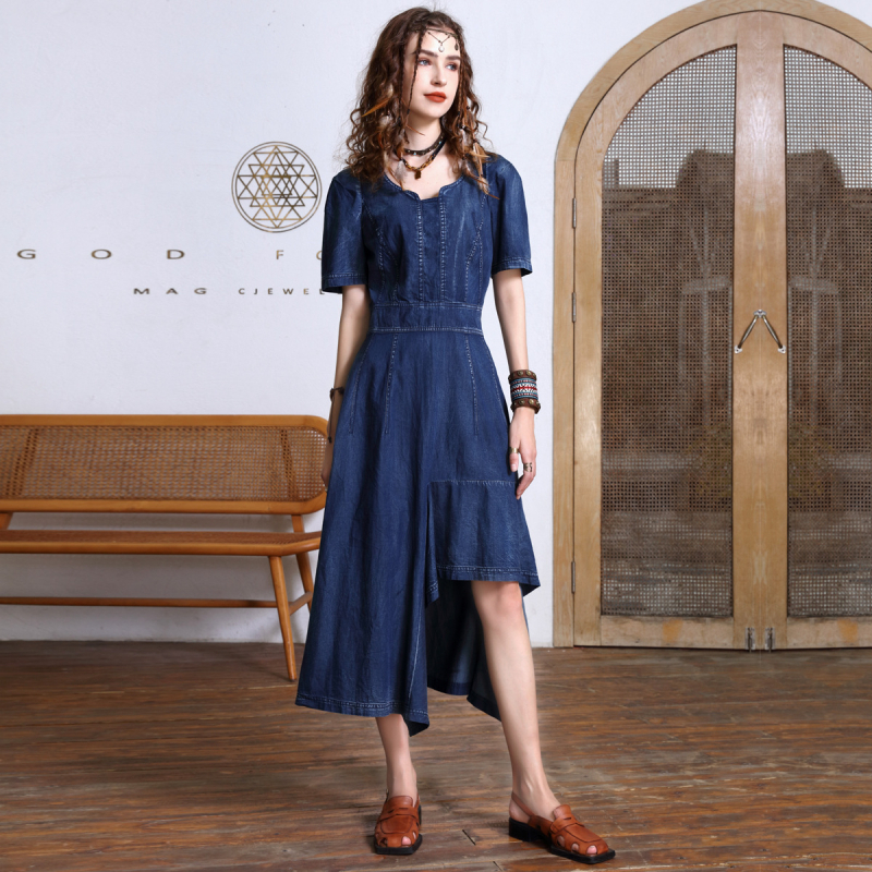 Letné nové štýlové džínsové šaty s nepravidelným lemom, sťahujúce pás, zoštíhľujúce, elegantné šaty strednej dĺžky 82508