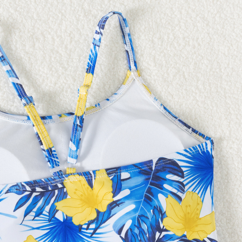 2023 laos Uued lõhestatud ujumisriided Lihtsad tipptasemel Euroopa ja Ameerika naiste seksikad rannariided rinnapadjaga