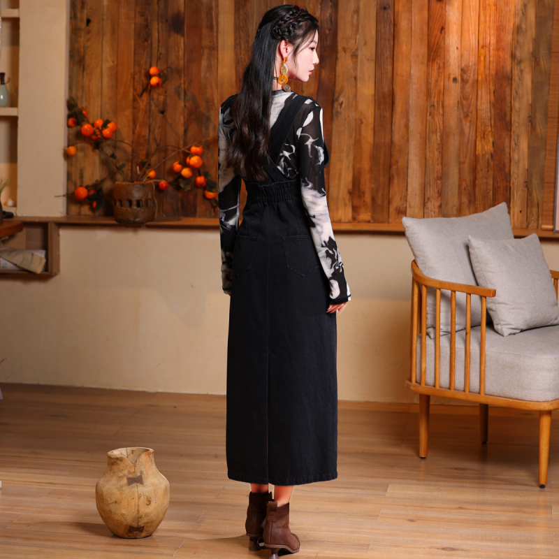 Jeseň/Zima 2025 Nové vintage džínsové šaty s trakmi, úzky strih, elegantné jednoduché šaty, základné šaty 82635