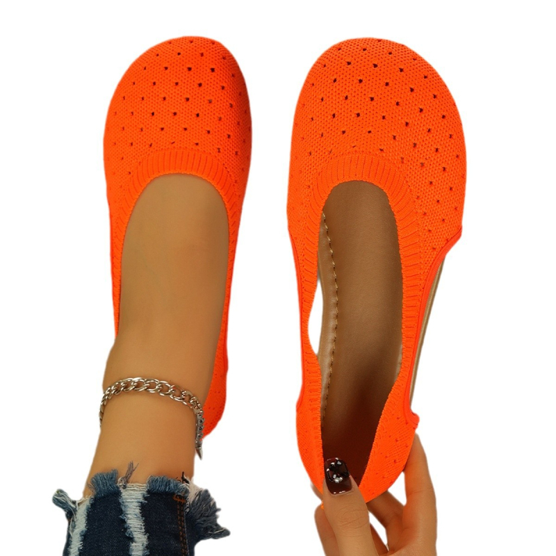 Užsienio prekybos plius dydžio laisvalaikio batai moterims 24 rudens nauji skraidantys austi tinkleliai tuščiaviduriai plokščii, vientisos spalvos pėdos europietiški ir amerikietiški moteriški batai