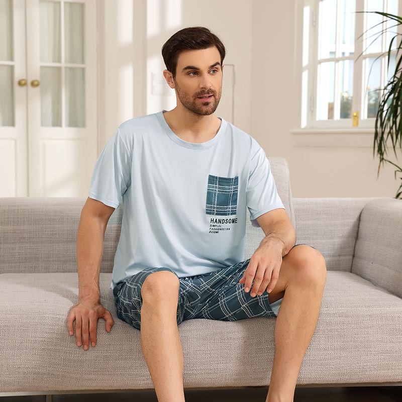 [Pārrobežu ekskluzīvi] Vīriešu pidžamas vasaras īsroku šorti piena zīda plāni jauni zēni mājās