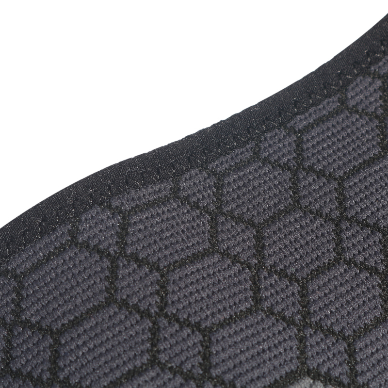 Tarptautinių gamintojų didelio elastingumo sportinės šlaunų apsaugos, jojimo krepšinio, futbolo, kojų apsaugos nuo šlaunų raumenų patempimo, kelių apsaugos.