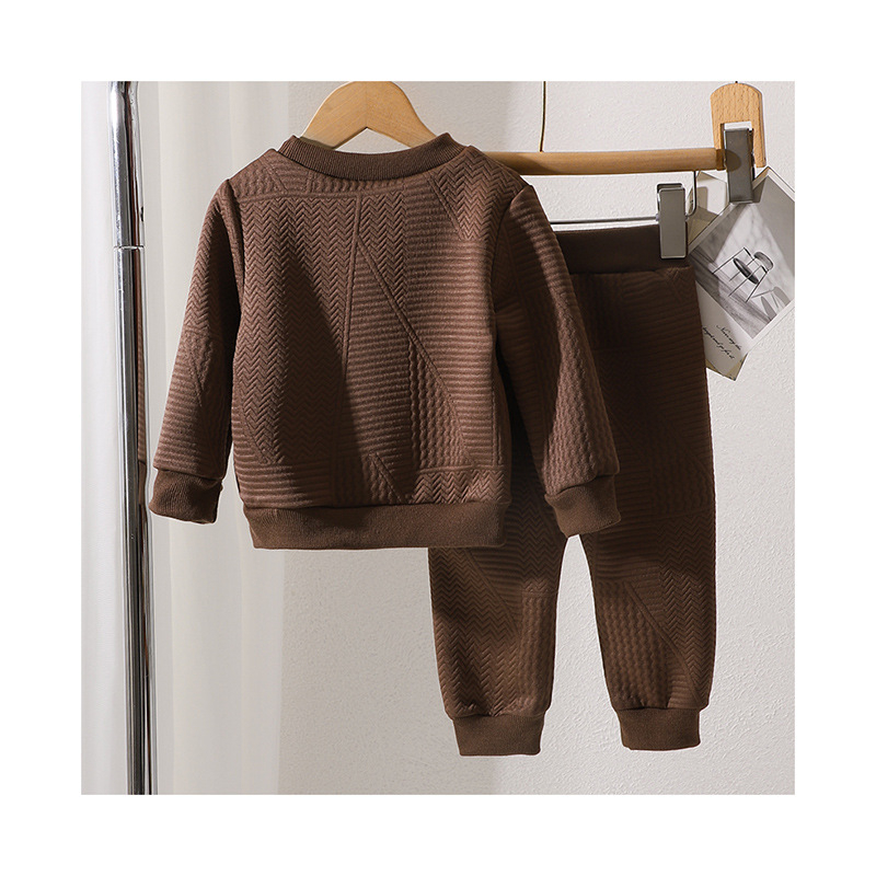 2025 m. naujos žieminės vaikiškos liemenės, korėjietiška internetinės populiaraus užsienio stiliaus berniukiško kostiumo versija, madingi rudens ir žiemos laisvalaikio vaikiški komplektai