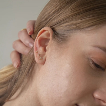 Jaapani ja Korea stiilis s925 hõbedast ristikhõbedast väikesed kõrvarõngad tsirkooniga, lihtsad väikesed universaalsed kõrvarõngad naiste kõrvaluuga