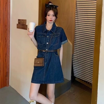 Rifľové šaty vo francúzskom štýle 2024 Nové dámske oblečenie Letný oblek Spice Girl Dlhé šaty pre malého muža Elegantná prestávka na čaj