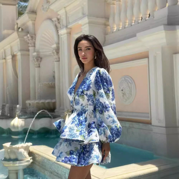 Európske a americké dámske zahraničné obchodné veľkoobchodné svieže dievčenské šaty s potlačou, výstrih do V s dlhým rukávom, laminovaná sukňa