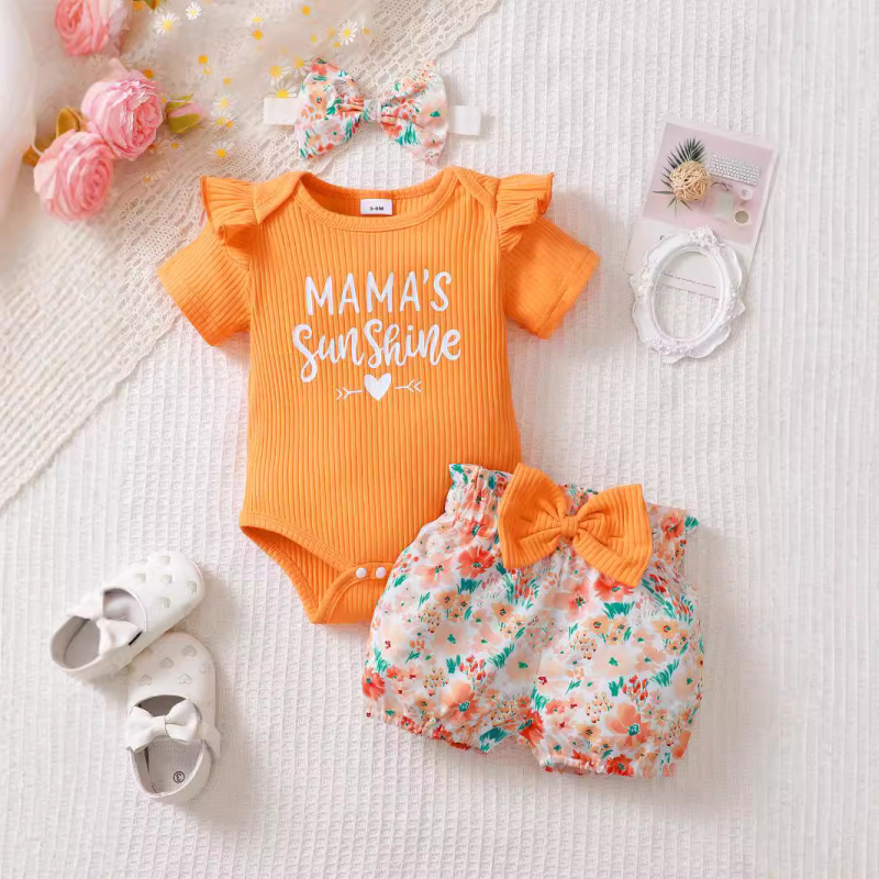 Detské a dievčenské šortky s krátkym rukávom a potlačou Ins Explosive s priliehavým strihom a motívom kvetov