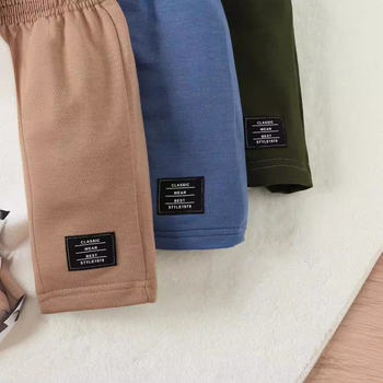 INS3-osalised poiste moekad vabaaja ühevärvilised kootud kampsunid, kirjaga Zhang Zi, dekoratiivsed lühikesed püksid