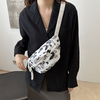 Suure mahutavusega isiksuse trendikas naiste õlakott värviline liblikaga sadulakott 2024. aasta sügisene uus Korea versioon leopardimustriga mood