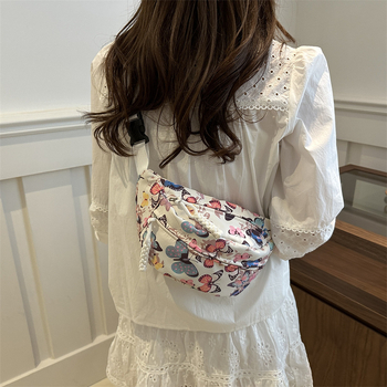 Suure mahutavusega isiksuse trendikas naiste õlakott värviline liblikaga sadulakott 2024. aasta sügisene uus Korea versioon leopardimustriga mood