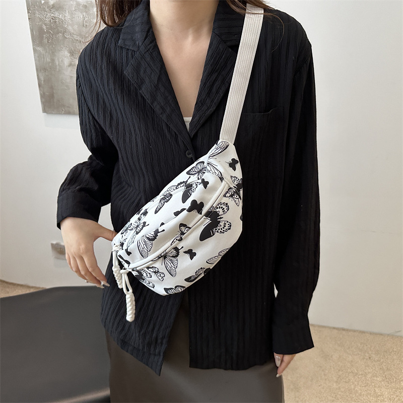 Suure mahutavusega isiksuse trendikas naiste õlakott värviline liblikaga sadulakott 2024. aasta sügisene uus Korea versioon leopardimustriga mood