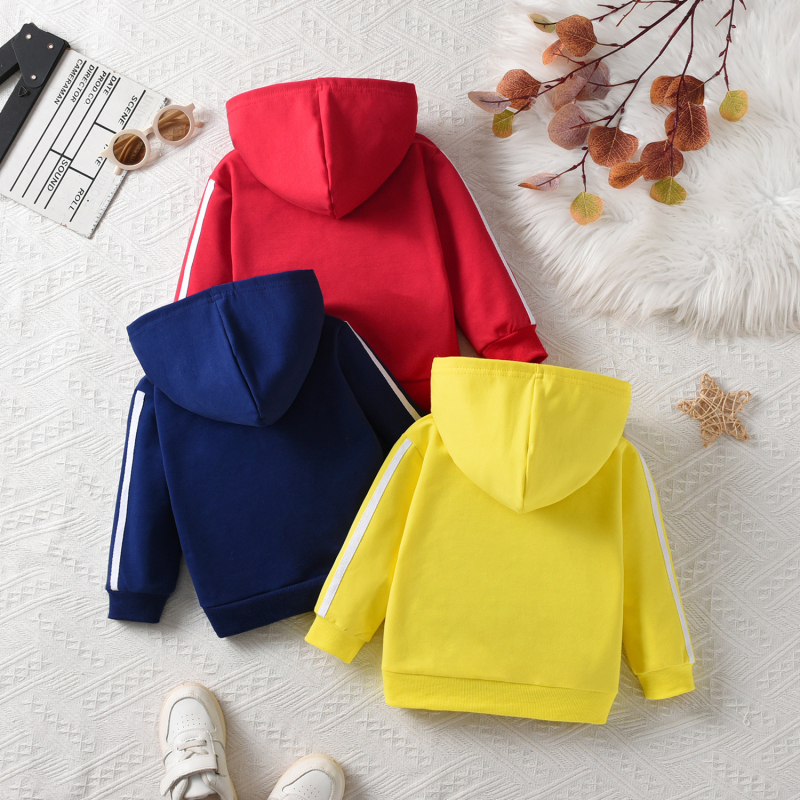 2024 m. rudens vyriškas mažo ir vidutinio dydžio vaikų laisvalaikio sporto vienspalvis megztinis su gobtuvu ir užtrauktuku, trijų spalvų mišrus trijų dalių komplektas