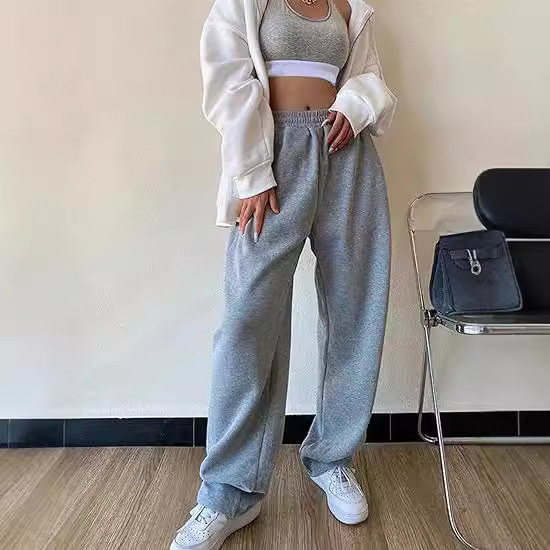 Tarpvalstybinė „Amazon“ nori nepriklausomos stoties užsienio prekybai Europos ir Amerikos moteriškos mados laisvos, kasdienės, vienspalvės, aukštu juosmeniu sportinės kelnės.