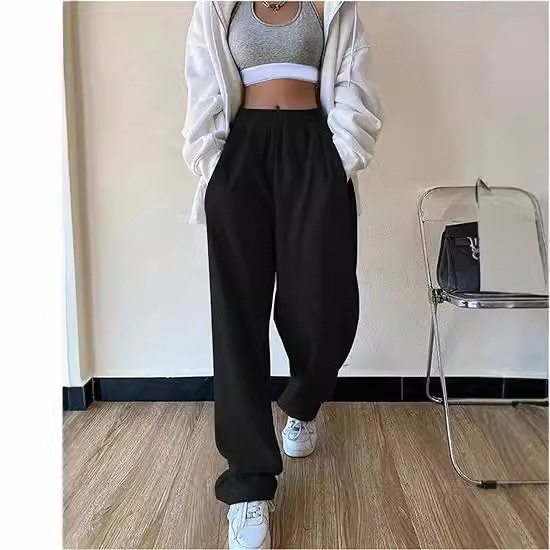 Tarpvalstybinė „Amazon“ nori nepriklausomos stoties užsienio prekybai Europos ir Amerikos moteriškos mados laisvos, kasdienės, vienspalvės, aukštu juosmeniu sportinės kelnės.