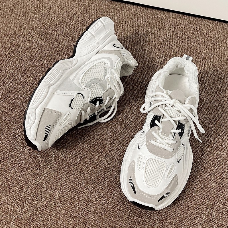 Europietiškos stoties tinklelio kvėpuojantys Paryžiaus tėčio batai moterims, 2024 m. nauji mados nišiniai storo pado aukštinantys laisvalaikio sportiniai bateliai