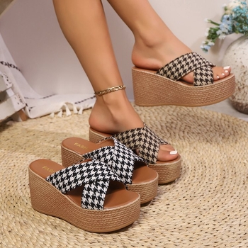 Dámske papuče na vysokom podpätku z roku 2025, nová kórejská verzia, papuče s krížovým opätkom a sklonom v tvare rybieho úst, veľkosť 34-43