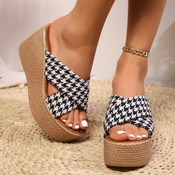 Γυναικείες παντόφλες με ψηλό τακούνι, νέα κορεατική έκδοση του 2025, παντόφλες με ψηλό τακούνι και σταυρόψαρο, 34-43