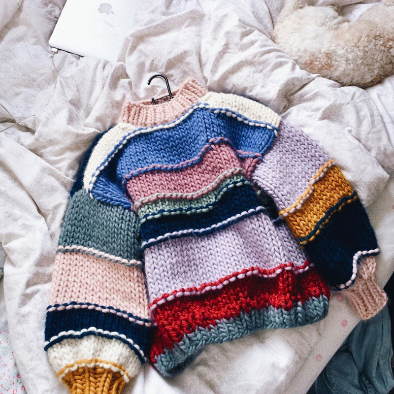 Amazon jeseň a zima nový európsky a americký štýl ručne tkaný dúhový pruhovaný kontrastný farebný sveter kabát dámsky hrubý ihličkovaný sveter