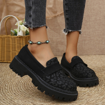 Zdroj továreň hrubá podrážka čierne malé kožené topánky dámske zahraničný obchod cezhraničné pohodlné mokasíny výklenok dizajn ležérne topánky príliv