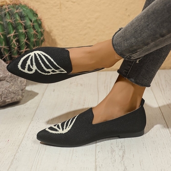 Chanel stil špicastih prstiju plitkih usnica francuske antilop cipele niske pete 2025 slip-on cipele za mame univerzalne cipele Mary Jane