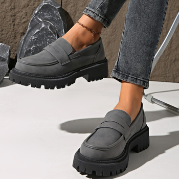 Dámske mokasíny s hrubou podrážkou plus size, veľkosť muffin, jednoduché topánky, jar 2024, nové, britský štýl, študentské topánky s mäkkou podrážkou, malé kožené topánky pre ženy