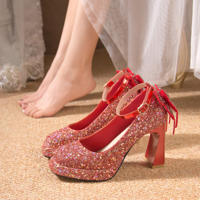 Νέα παπούτσια Mary Jane με χοντρό τακούνι και κρυστάλλινα παπούτσια γάμου, νυφικά παπούτσια, μικρά τετράγωνα παπούτσια για δεξιώσεις με ψηλοτάκουνα παπούτσια