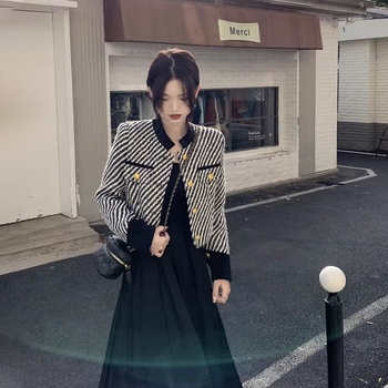 Ζακέτα εμπνευσμένη από την Chanel σε κορεατικό στιλ για μικροκαμωμένες γυναίκες, αρχές φθινοπώρου 2025, Μπλούζα με κοντό γιακά και χοντρό τελείωμα, μοντέρνα