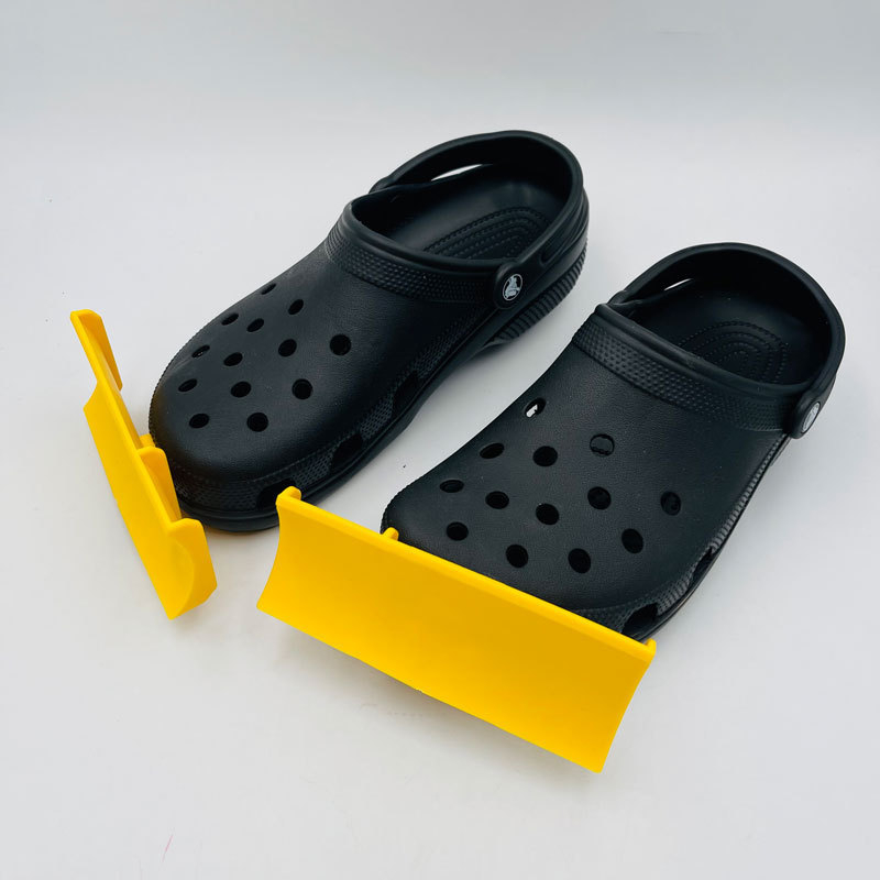 Žiemos sniego kasimo reikmenys, skirti sniego kasimui lauke, tarpvalstybiniai, skylėti batai, priekiniai sniego kasimo reikmenys, dekoracijos