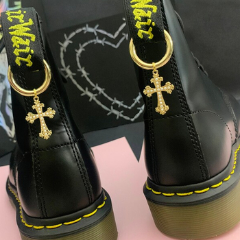 Veľkoobchod Punk Vintage zliatiny Pearl Diamond Cross topánky Buckle Martin Boots Dámske topánky Doplnky prívesok Keychain Cross