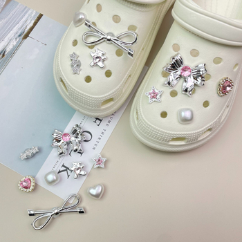 Koopakingade aksessuaarid Tüdrukute roosa lips Kolmemõõtmeline pandlaga kingapandla ülemine koopaking Dekoratiivne hõbedane armastus