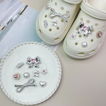 Koopakingade aksessuaarid Tüdrukute roosa lips Kolmemõõtmeline pandlaga kingapandla ülemine koopaking Dekoratiivne hõbedane armastus