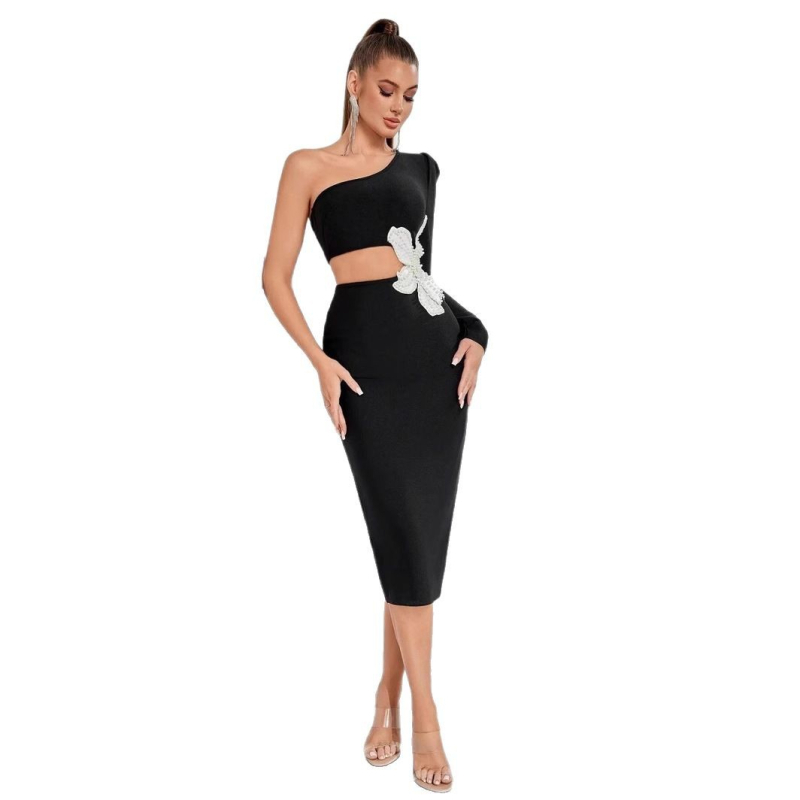 Európske a americké ľahké luxusné elegantné ramenné dlhé rukávy s dutými korálkovými kvetinovými obväzovými šatami