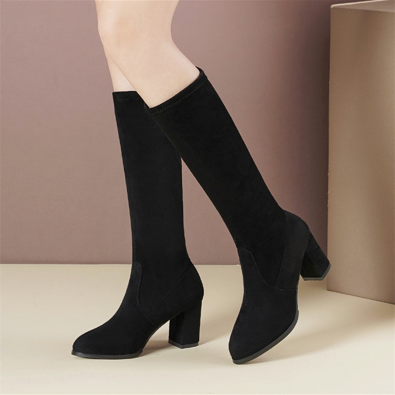 Ženske čizme s visokom petom za jesen i zimu 2023., nove čizme do koljena u britanskom stilu sa špicastim vrhom i debelom petom, veleprodaja