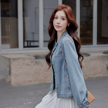 Πραγματική φωτογραφία αυτοσυντηρούμενου μπλε τζιν μπουφάν σε στιλ Χονγκ Κονγκ για γυναίκες σε φθινοπωρινό στυλ, χαλαρό και λεπτό κοντό τοπ με μπουφάν