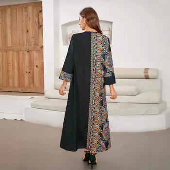 2024 Cezhraničné real-time horúce predajné potlačené šité dlhé šaty Elegantné dlhé šaty z Blízkeho východu