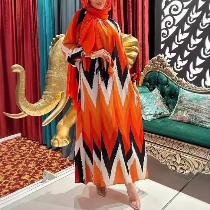 M2720 Cross Border Amazon Women Middle East Muslim 2024 Nový príchod Potlačené a farbené župany Módne elegantné šaty