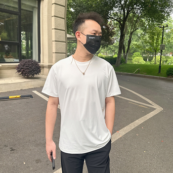 Yue Xiaomian Non-Stick T2024 Letné ležérne voľné čistofarebné tričko s okrúhlym výstrihom a polovičnými rukávmi pre mužov a ženy, módne a ležérne