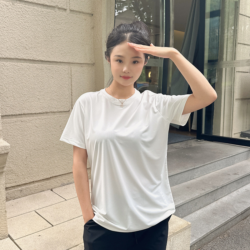 Yue Xiaomian Non-Stick T2024 Letné ležérne voľné čistofarebné tričko s okrúhlym výstrihom a polovičnými rukávmi pre mužov a ženy, módne a ležérne