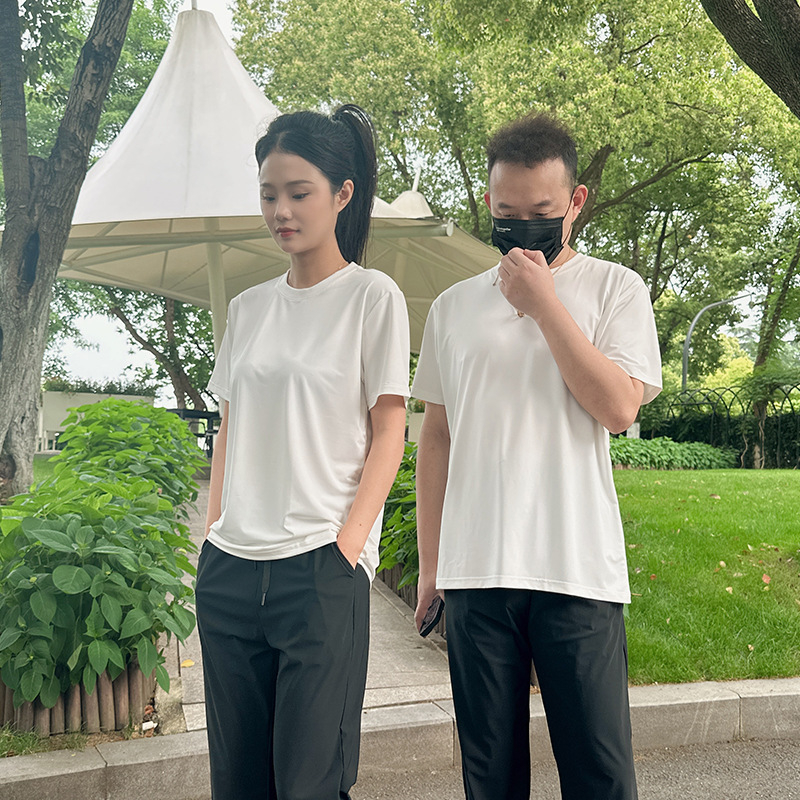 Yue Xiaomian Non-Stick T2024 Letné ležérne voľné čistofarebné tričko s okrúhlym výstrihom a polovičnými rukávmi pre mužov a ženy, módne a ležérne