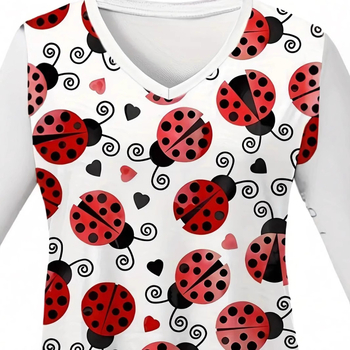 Naiste V-kaelusega, õla ja vöökohaga lühikeste varrukatega T-särk, taskutega meditsiinilise abi riided, müügil lepatriinu seitsme tähega 3D-printimise mustriga.