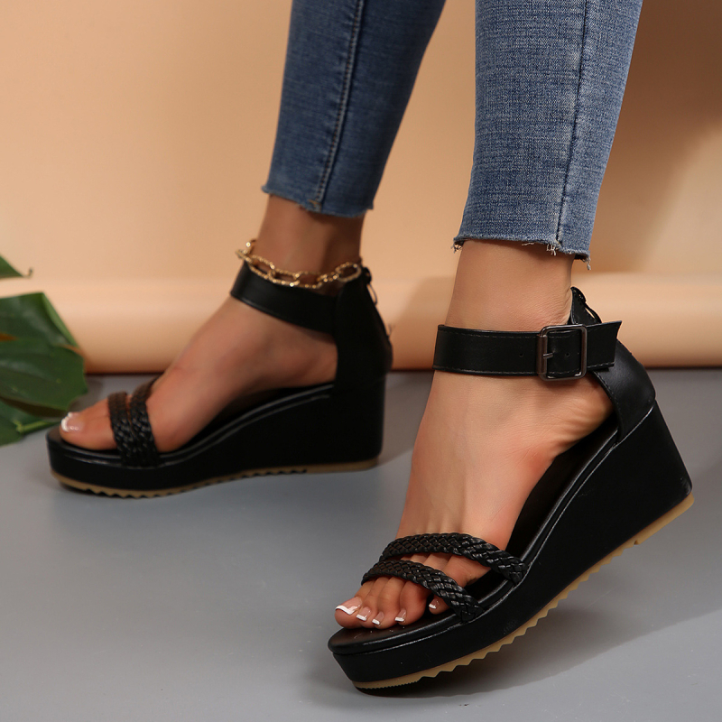 Dámske kožené sandále s hrubou podrážkou a zapletenou prackou, pohodlné, ležérne, denné, čierne