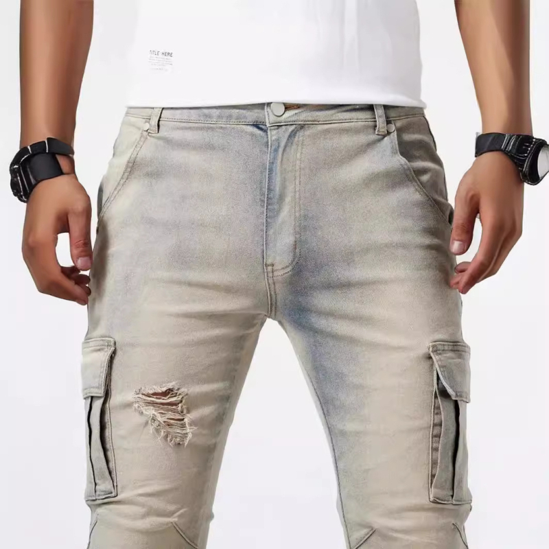 Raktáron lévő lyukas cargo nadrágok, új európai és amerikai stílusú férfi farmer oldalsó zsebekkel, karcsúsított skinny farmer