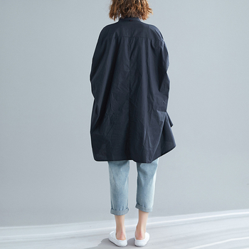 Ljetna japanska nova bucmasta djevojka zapadnjačkog stila koja smanjuje starenje trbuha, prekriva sprijeda kratka straga duga nepravilna plus size majica kratkih rukava